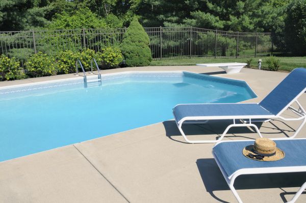 Cost of Pool Deck Grinding in Murrieta